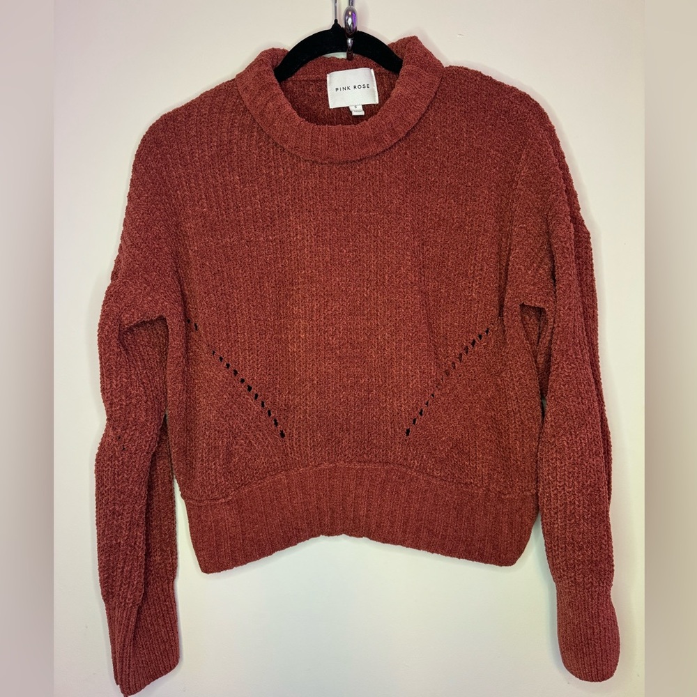 Pink Rose Wine Red knit Sweater |
Crewneck, Burgundy, Women’s Size S